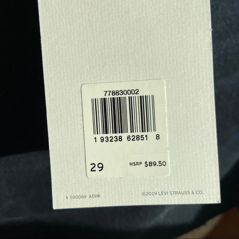 Levi's Black Denim Skirt - Picture 6 of 7